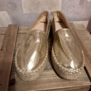 Gold flats